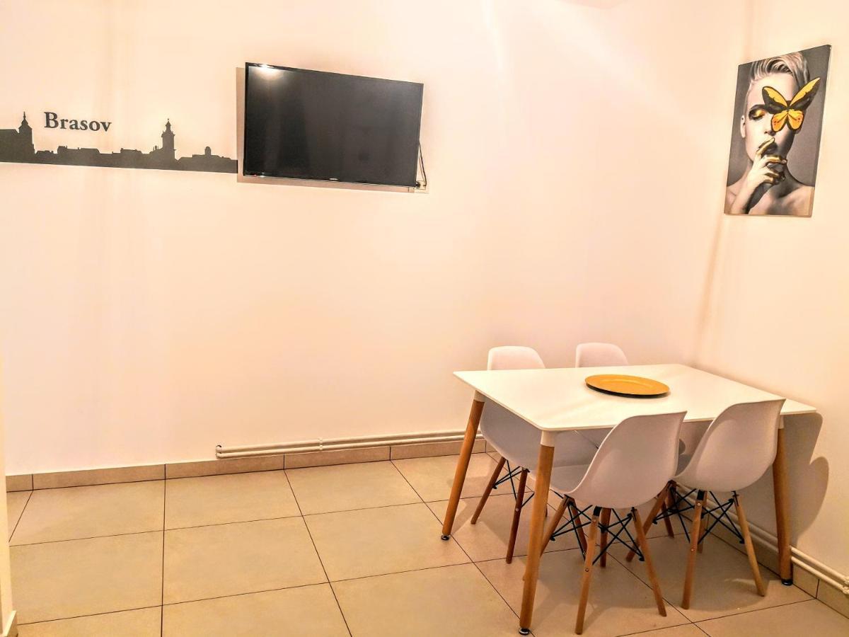 הוילה בראשוב Sunny Town House מראה חיצוני תמונה